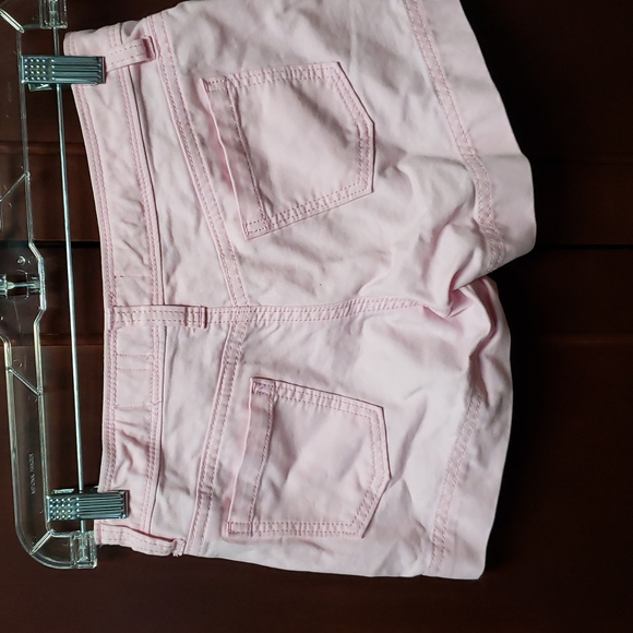 Old Navy Girl's Shorts Size 10 - Picture 2 of 3